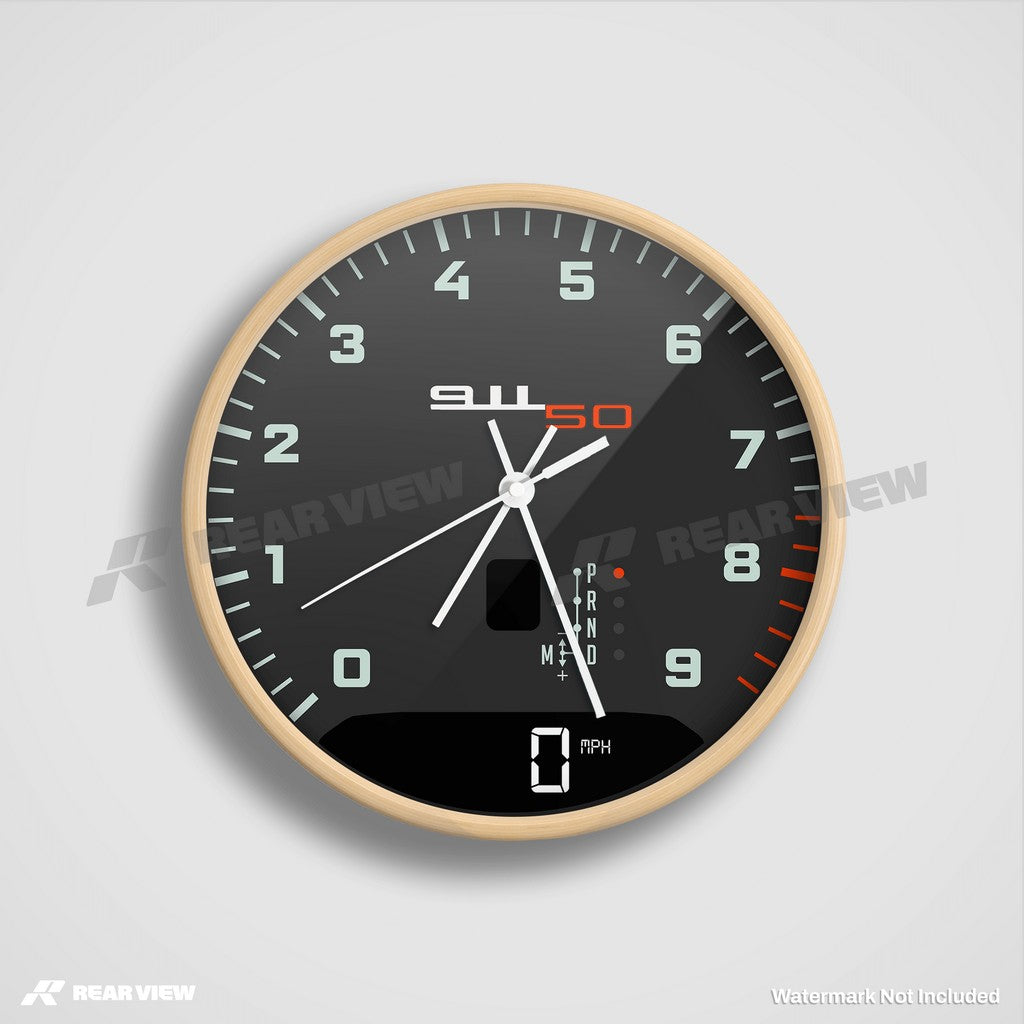 911 Automatik Schwarz - Leichtes Zifferblatt Edition